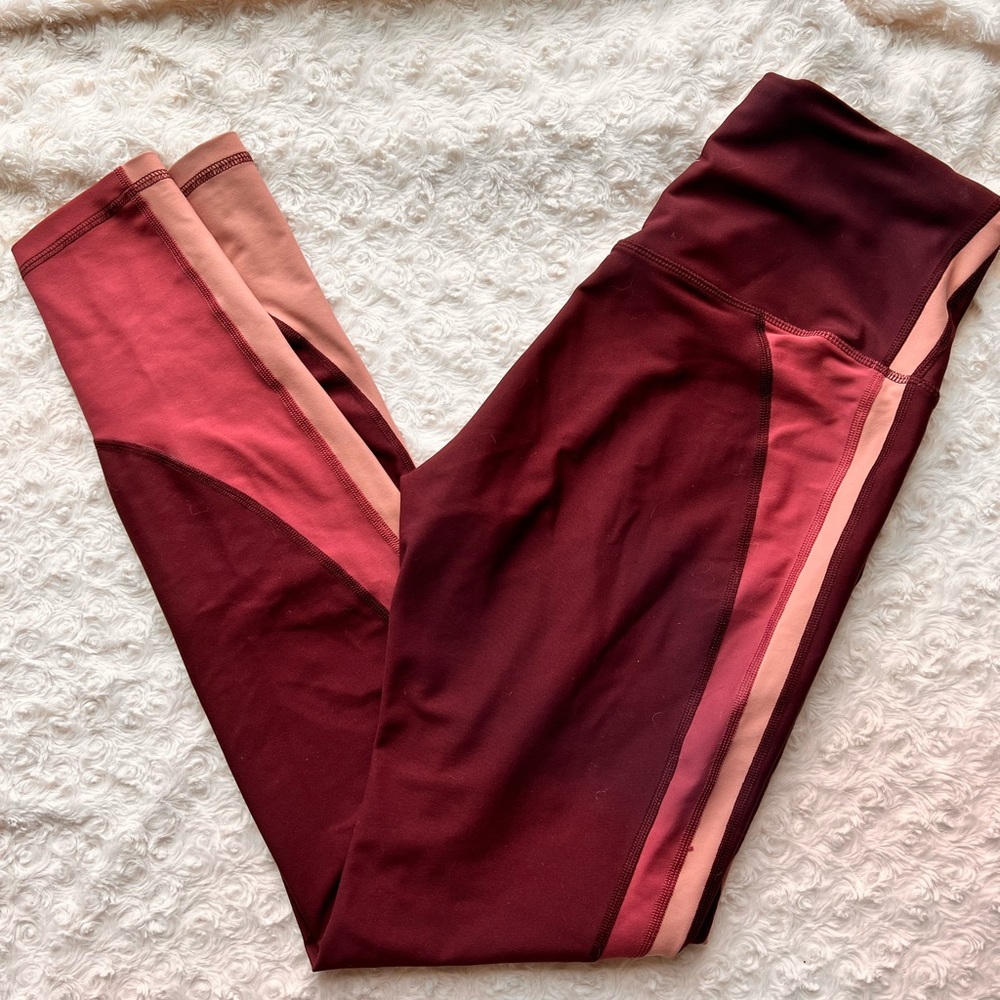 Old Navy Elevate Legging